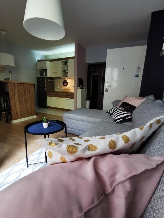Nest Belgrado Exterior foto