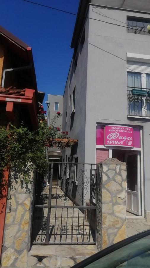 Nest Belgrado Exterior foto