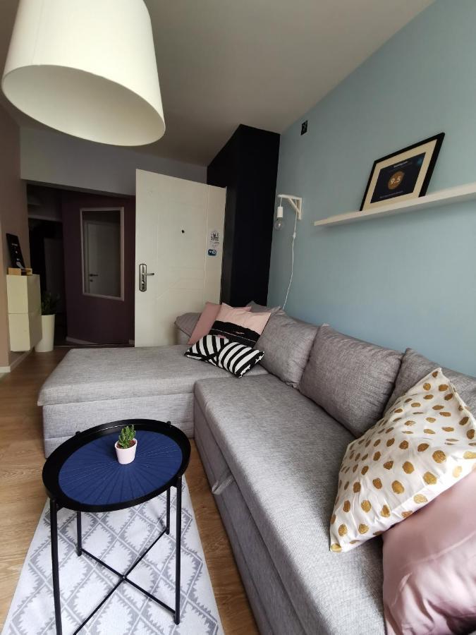 Nest Belgrado Exterior foto