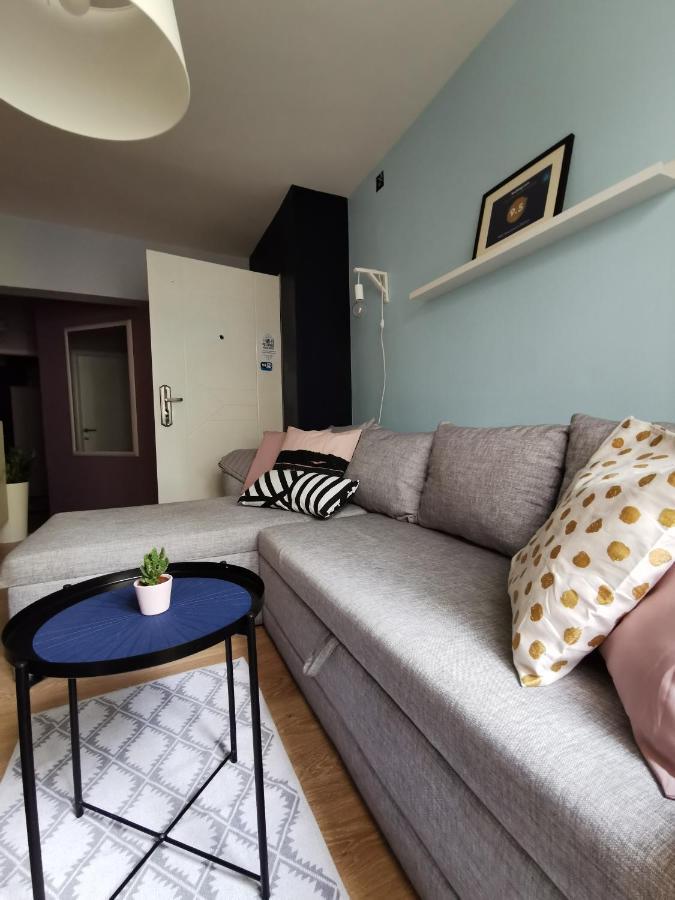 Nest Belgrado Exterior foto